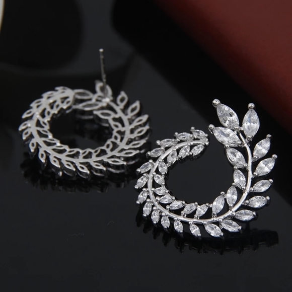 Luxury Olive Branch Shinning Leaves Earrings - Picture 2 of 4